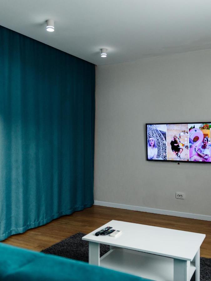 Shanti, Best Apts Uralsk Ngoại thất bức ảnh